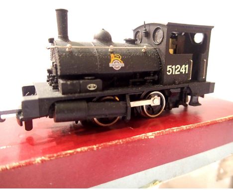 Dapol Pug 0.4.0. Tank, BR Black, 51241, in excellent condition, box poor. P&amp;P Group 1 (£14+VAT for the first lot and £1+V