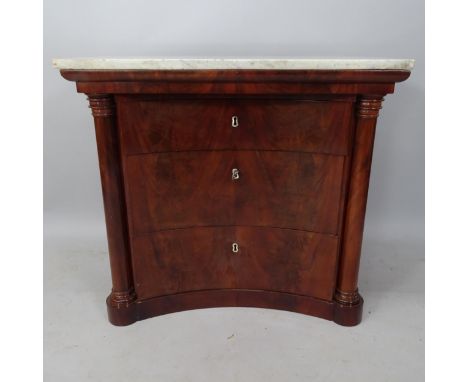 A marble-top concave chest of 3 long drawers, having turned pilasters and mother-of-pearl escutcheons, 87 x 79 x 52cm (with k