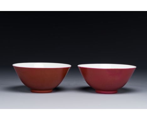 A pair of Chinese monochrome ruby-glazed bowls, Guangxu mark and of the periodDia.: 15,5 cm - H.: 7 cm