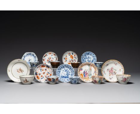 Nine Chinese blue and white, famille rose et Imari-style cups and saucers, Kangxi/Qianlong Dia.: 8,8 cm - H.: 4,7 cm (the lar