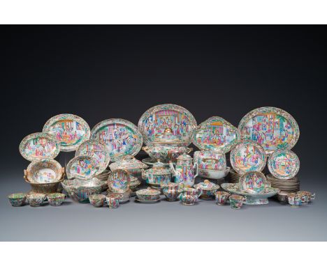 A very extensive Chinese Canton famille rose 81-piece dinner service, 19th C. L.: 37 cm - H.: 28 cm (the largest tureen) Dim.