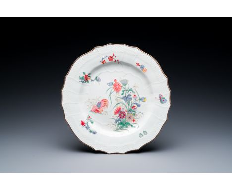 A porcelain Kakiemon-style plate, France, Chantilly, 18th C. Dia.: 24 cm