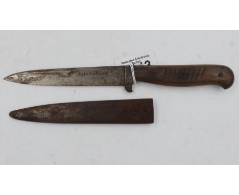 Imperial German WWI period trench fighting knife, marked Feldzug 1914-1916, with steel scabbard. UK P&amp;P Group 2 (£20+VAT 