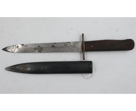German WWII Luftwaffe pilots boot dagger with metal sheath. UK P&amp;P Group 2 (£20+VAT for the first lot and £4+VAT for subs