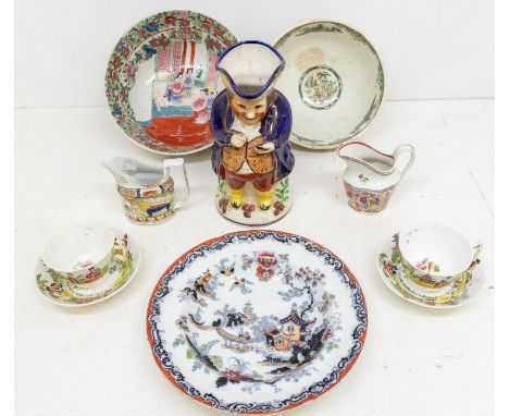 A quantity of 18th & 19th Century ceramics including Worcester, Newhall, Coalport, Spode, Davenport, plates, jugs, cups and s