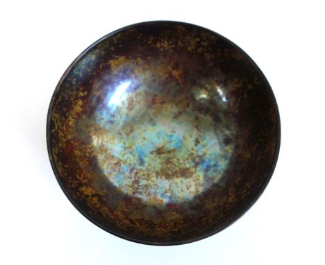 Studio pottery bowl by E K Wilkes, with a metallic and mossy lustre finish, signed E K Wilkes, Dia. 13 cm. E K Wilkes worked 