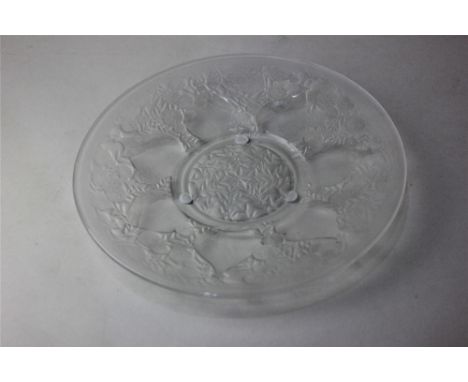 An R Lalique 'Vases' coupe clear and frosted glass plate, 23.5cm