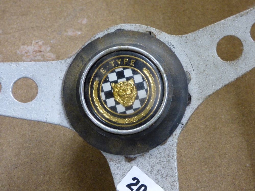 ORIGINAL JAGUAR E TYPE STEERING WHEEL