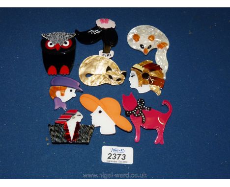 Nine Art Deco plastic costume jewellery brooches