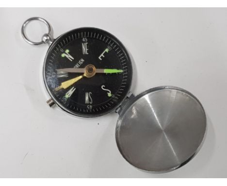 VINTAGE COMPASS, GOOD WORKING CONDITION