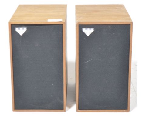 Videoton - Model GB3 - A matching pair of vintage teak cased shelf speakers having mesh fronts with teak frames and labels to