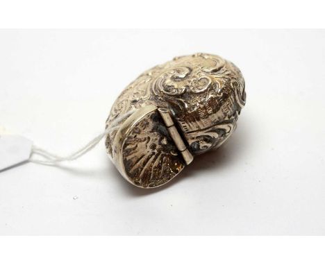 A foreign silver nautilus shell snuff box, with British import marks. 