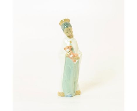 Glazed porcelain figure; young king with stuffed animal; wearing crown. Lladro backstamp. Issued: 1961-1977Dimensions: 8.25"H