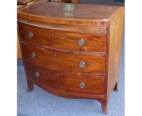 A George III period bow-fronted mahogany caddy-topped Hepplewhite-style chest; the satinwood crossbanded top above brushing s