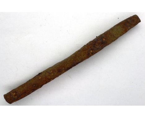 Iron Civil War period crossbow bolt. P&amp;P Group 0 (£5+VAT for the first lot and £1+VAT for subsequent lots) 
