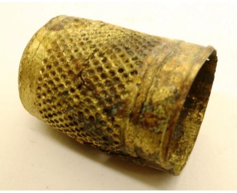 Gold plated medieval thimble, L: 20 mm. P&amp;P Group 0 (£5+VAT for the first lot and £1+VAT for subsequent lots) 