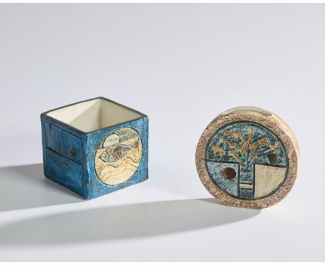 Troika Wheel vase decorated by Jane Fitzgerald and cube vase decorated by Alison Brigden, circa 1976-83  Glazed ceramic  Pain