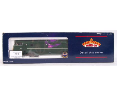 A Bachmann Branch Line 00 gauge railway trainset locomotive 32-055 Class 42 British Rail Warship Diesel. Appears mint, within