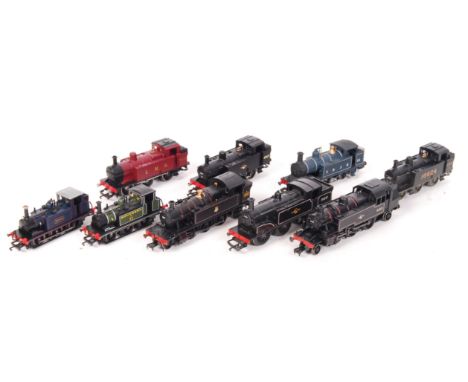 A good collection of 9x assorted make 00 gauge model rail railway trainset locomotives. To include; Hornby , Bachmann and oth
