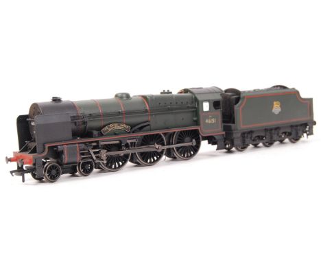 A Bachmann Branch Line 00 gauge model rail railway trainset locomotive 31-282 ' The Royal Horse Guardsman ' 46151. Unboxed. W