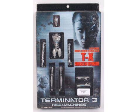 A rare Japanese import ' Terminator 3 : Rise Of The Machines ' ' T - X Endoskeleton Weaponhands ' 1:12 scale action figure mo