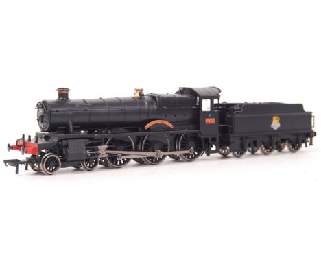 A Bachmann model rail 00 gauge railway trainset locomotive 31-307 ' 7813 Freshford Manor '. Black, with tender. Unboxed, mint