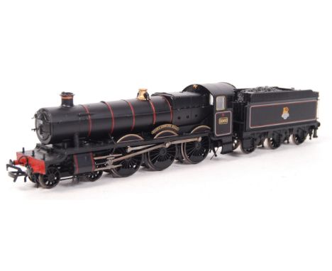 A Bachmann model rail 00 gauge railway trainset locomotive 32-002 ' 5960 Saint Edmund Hall '. Black, with tender. Unboxed, mi