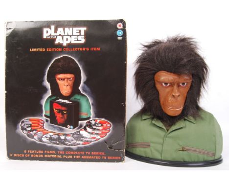 A superb limited edition ' Planet of the Apes ' ' The Ultimate DVD Collection ' series &amp; film presentation set. Set withi