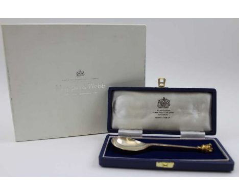 A Mappin &amp; Webb, Queen's Silver Jubilee 1977 commemorative spoon, with silver gilt crown tip cast with the Royal Coat of 