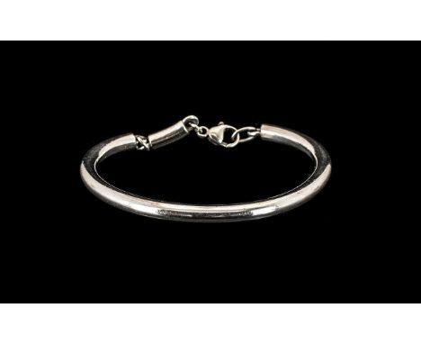Silver Statement Bangle. Silver Bangle of solid form, heavy and of superior construction, nice bespoke bangle, please see acc