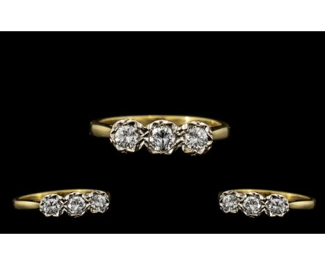 Ladies - Top Quality 18ct Gold Attractive 3 Stone Diamond Ring, Marked 18ct to Interior of Shank. The Three Round Brilliant C