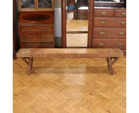 A vintage folding wooden bench, 180 cm