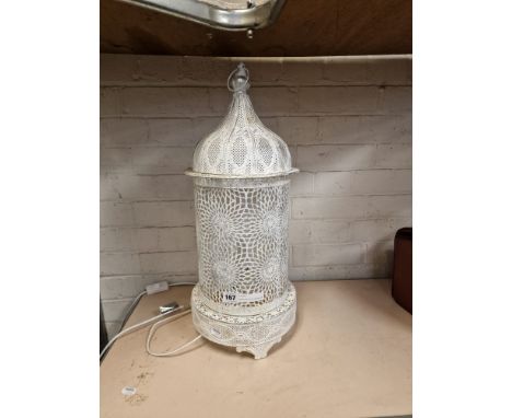 MOROCCON STYLE LANTERN LAMP