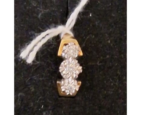 18CT 3 STONE DIAMOND RING SIZE I