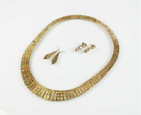 A 9ct tri-coloured gold graduated fringe necklace, with button and box link clasp, together with two pairs of 9ct tri-coloure