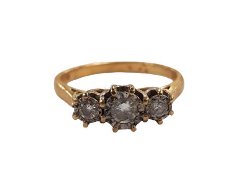 18 CARAT GOLD 3 STONE DIAMOND RING 