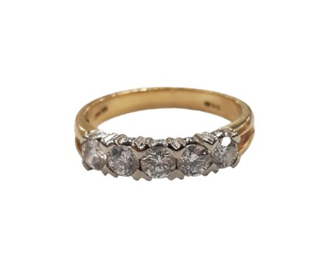 18 CARAT YELLOW GOLD 5 STONE DIAMOND RING WITH 0.75 CARAT OF DIAMONDS 