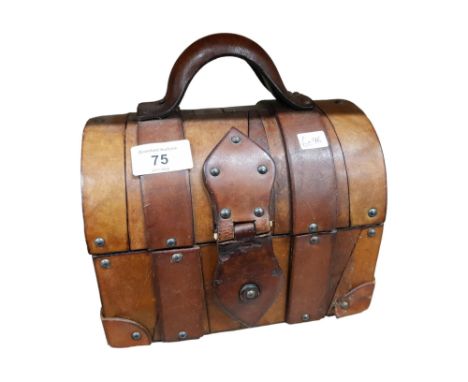 LEATHER CRAFTED TRUNK 