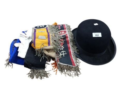 QUANTITY OF VINTAGE MASONIC, ORANGE ORDER AND ROYAL BLACK PRECEPTORY ITEMS AND BOWLER HAT