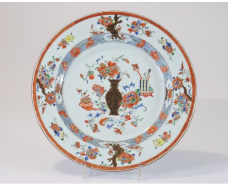 China large plate 18th decorated with flowers and furniture - Sizes: D 315mm - Weight (K): 0,98kg - Condition: at first sigh