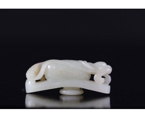  China white jade pendant XVII/XVIII - Sizes: H 30 mm L 70 mm - Weight (K): 0,054kg - Condition: at first sight - good condit