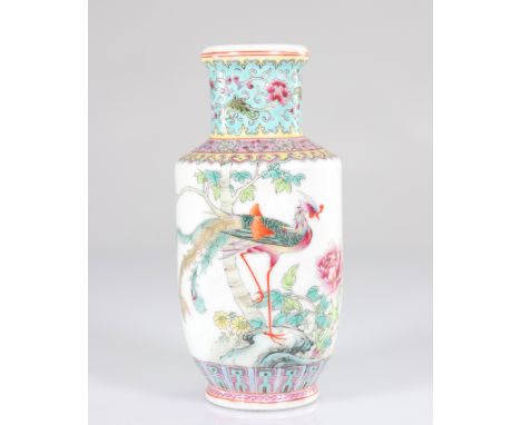  China - small porcelain vase - republic period - 20th - Sizes: h 160mm d 8 - Weight (K): 0,279kg - Condition: at first sight