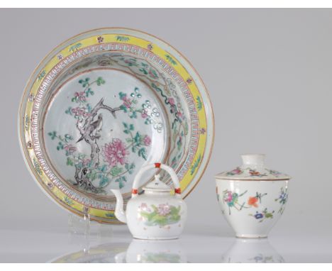  China lot of porcelain XIX - XX - Sizes: DIVERS - Weight (K): 2,3kg - Condition: After verification - accidents - no restora