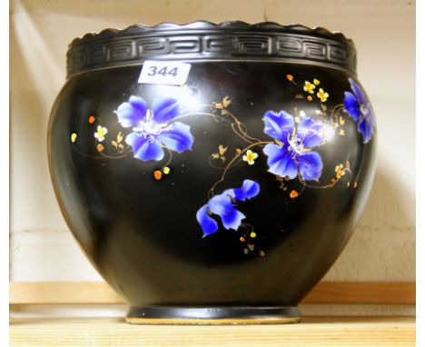 An Edwardian hand painted ceramic jardinere, Dia. 28cm, H. 23cm.