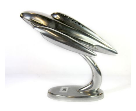 An Art Deco style aluminium model of a flying aircraft, H. 26cm L. 27cm.