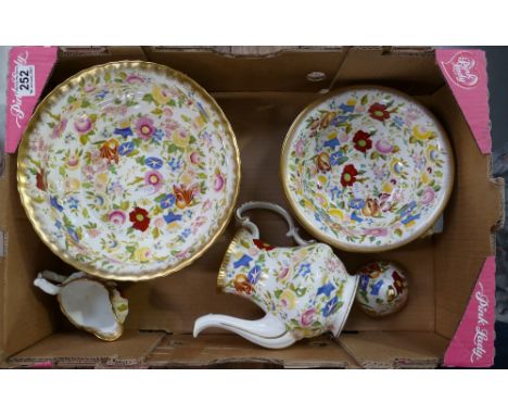 A large collection of Hammersley floral decorated items to include large fruit bowls, teapot, salad bowls, etc (7)