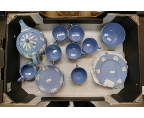 A mixed collection of Wedgwood jasperware items to include teapot, saucers, side plates, sugar bowl, cream jug etc 
