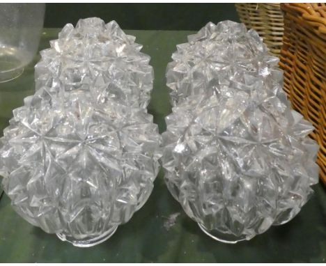 A Collection of Four Glass 'Pineapple' Lamp Shades, 14cm High 