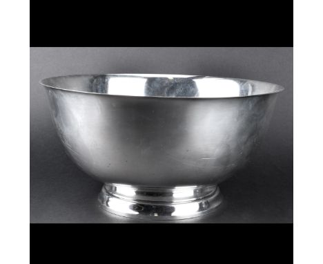 Vintage Watson Sterling Silver Paul Revere Punch Bowl. Inscribed on bottom: Presidents Trophy Bloomfield Hills Country Club S