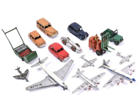 Quantity of Dinky Toys, many for restoration. 6 aircraft- Vickers Viscount, Air France, boxed. Viking, Comet, Hunter, Meteor 